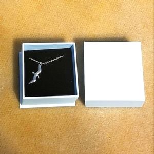 Brand New in Box Taylor Swift 1989 Seagull Necklace